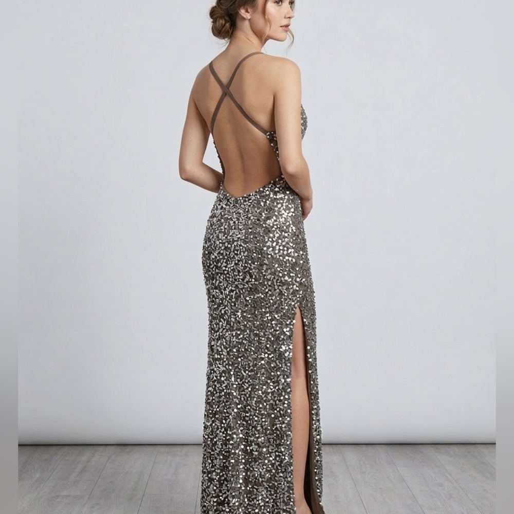 Scala Silver Sequin Backless Evening Gown- size 00